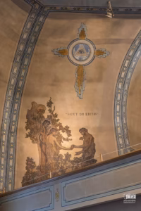 Fresque historique d'Ozias Leduc sur les murs de l'église Notre-Dame-de-la-Présentation à Shawinigan-Sud.